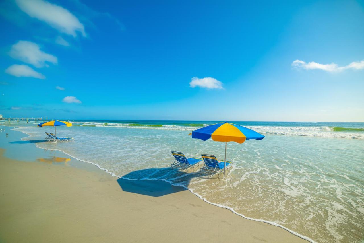 Daytona Beach Resort - Ocean Front Luxury Studio Exterior photo