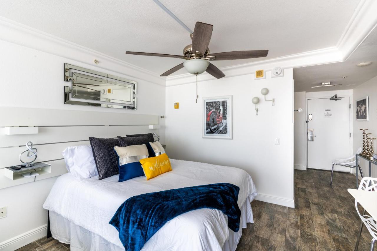 Daytona Beach Resort - Ocean Front Luxury Studio Exterior photo